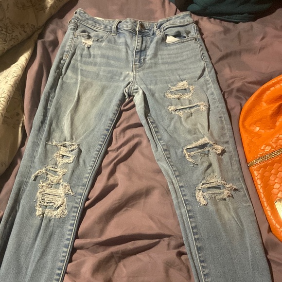 American eagle ripped jeans - Picture 1 of 4